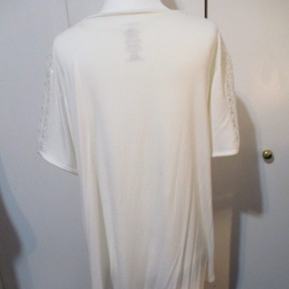White Lace Shoulder/Sleeve T Shirt - Picture 7 of 7